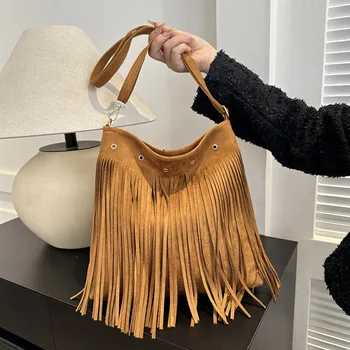 Новые стильные повседневные сумки через плечо с кисточками для женщин, сумка через плечо большой емкости, дизайнерские сумки для дам, используемые ежедневно