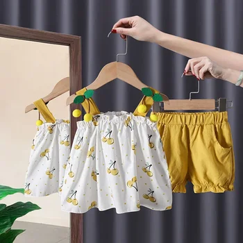 Летний хлопковый комплект одежды для маленьких девочек 2023 года, комплекты одежды, топы и шорты без рукавов, костюм для малышей, повседневные комплекты для младенцев из 2 предметов