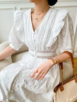 2023 Летнее Новое белое платье с V-образным вырезом и короткими рукавами во французском стиле, с цветочными оборками, с открытой линией талии, хлопковое длинное платье Макси, женское элегантное